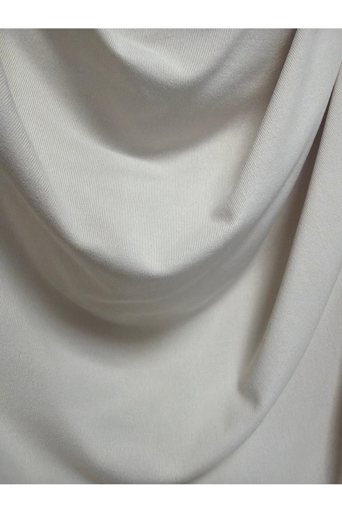 Solid Ruched Top